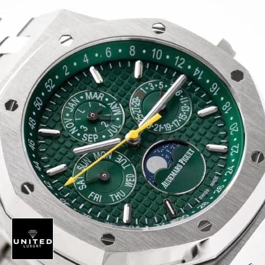 AP Royal Oak Offshore 26574ST.OO.1220ST.02 Green Dial Inspired