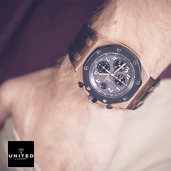 Audemars Piguet Royal Oak Black Dial 25940OK.OO_.D002CA.01 Inspired on the man wrist