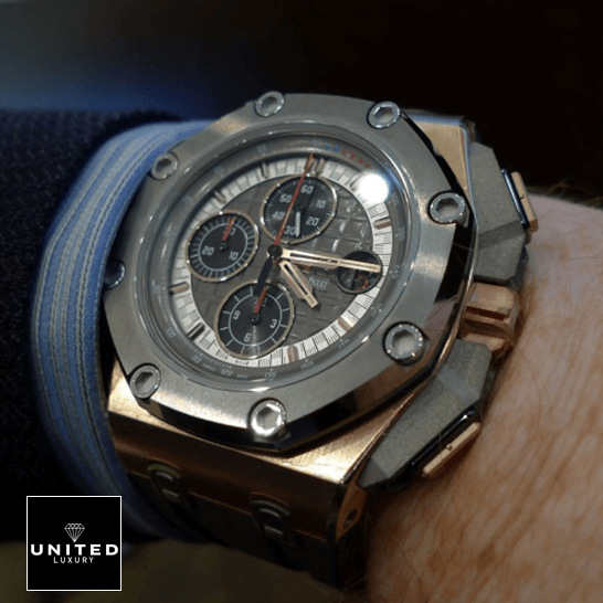 audemars piguet royal oak offshore 26568OM.OO .A004CA.01 replica wrist