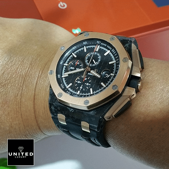 audemars_piguet_oak_offshore_queen_elizabeth_unitedluxury_hand