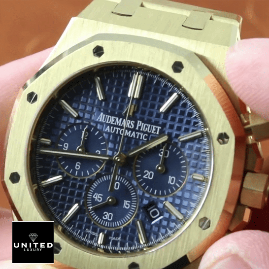 Audemars Piguet Royal Oak Blue Dial Inspired on the hand