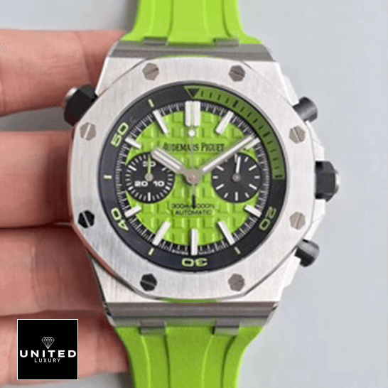 Audemars Piguet Royal Oak Green Dial Inspired on the hand