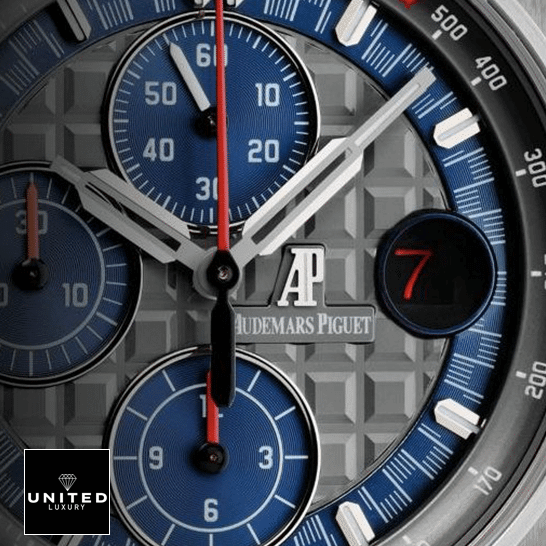 Audemars Pişguyet Grey Blue Dial Inspired close analog view