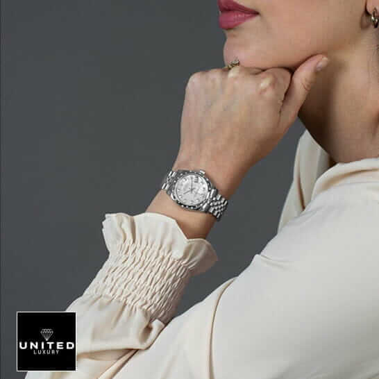 Rolex Datejust 178344 Mother Pearl Diamond Dial Inspired on the women wrist