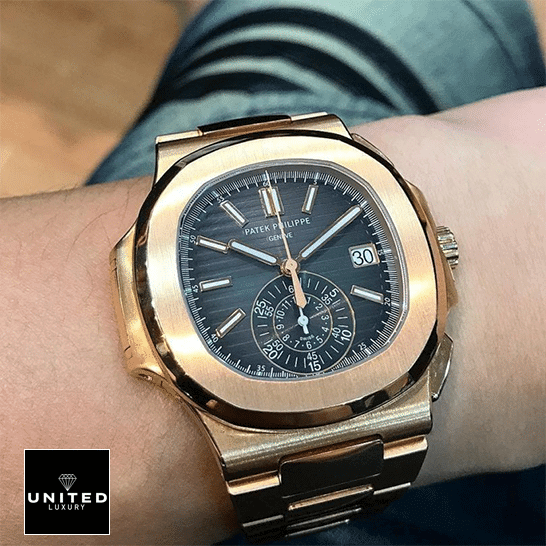 Patek Philippe Black Dial Rose Gold Bezel Inspired in the man wrist