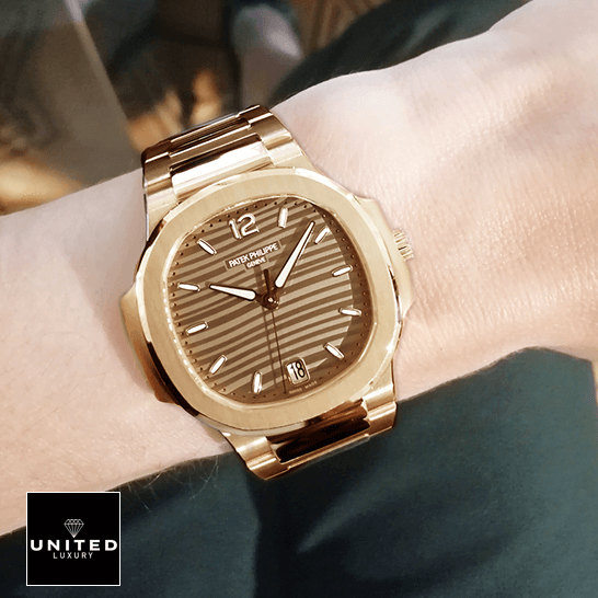 Patek Philippe Nautilus Ladies Golden Rose Gold 71181R-001 Inspired on the wrist