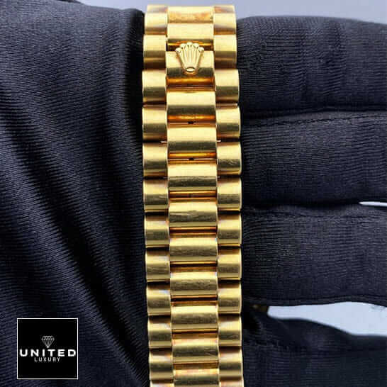 Rolex Day-Date 40 228239 on the Rolex logo Gold Oyster Bracelet Inspired