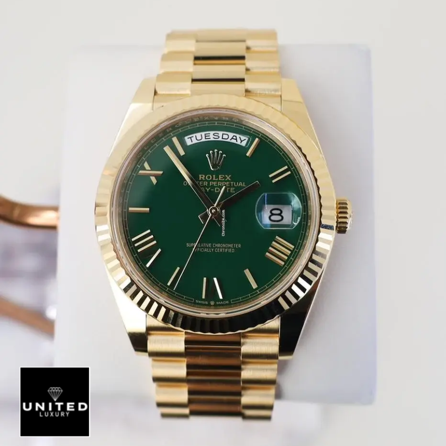 rolex-day-date-roman-green-dial-white-background