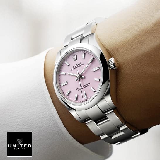 Rolex Oyster Perpetual 124300 Pink Dial Oyster Inspired on his arm